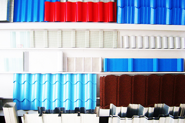 通遼彩鋼板廠(chǎng)家分享幾點(diǎn)彩鋼板的應(yīng)用方法，你了解嗎？