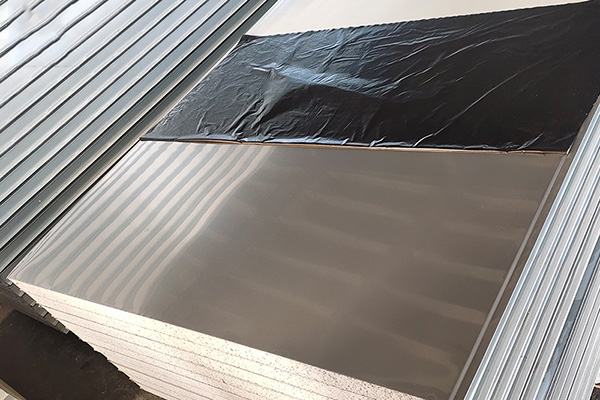 內(nèi)蒙古彩鋼板廠家教你彩鋼板挑選五大絕招